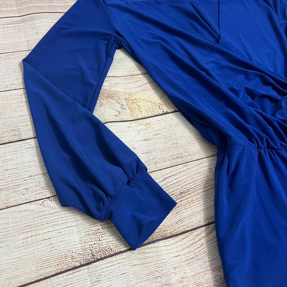 GoodTime USA NEW Womens Blue Solid Romper Jumpsuit Size Small‎ Long Sleeve V Cut